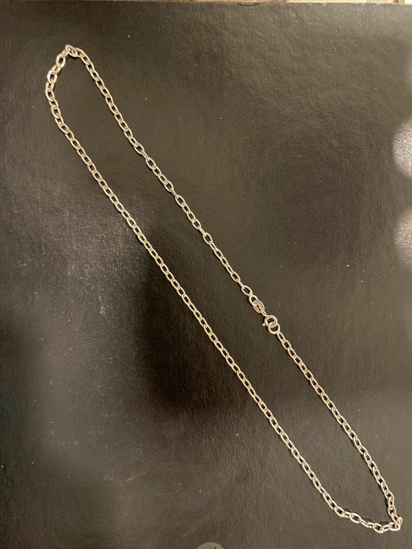 Minimalist sterling silver chain in Jewellery & Watches in City of Toronto - Image 2