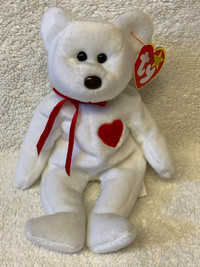 Ty VALENTINO Beanie Baby Bear