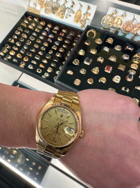 LOOKING TO BUY GOLD WATCHES