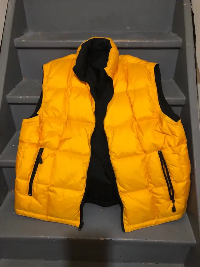 NORTH FACE JACKET in Men's in Mississauga / Peel Region - Image 5