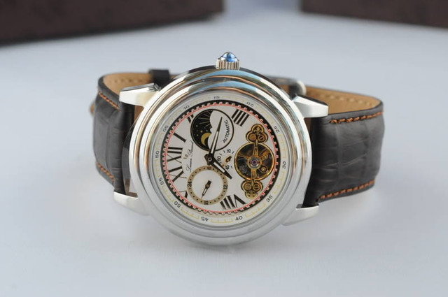 Montre lucien piccard prix new arrivals