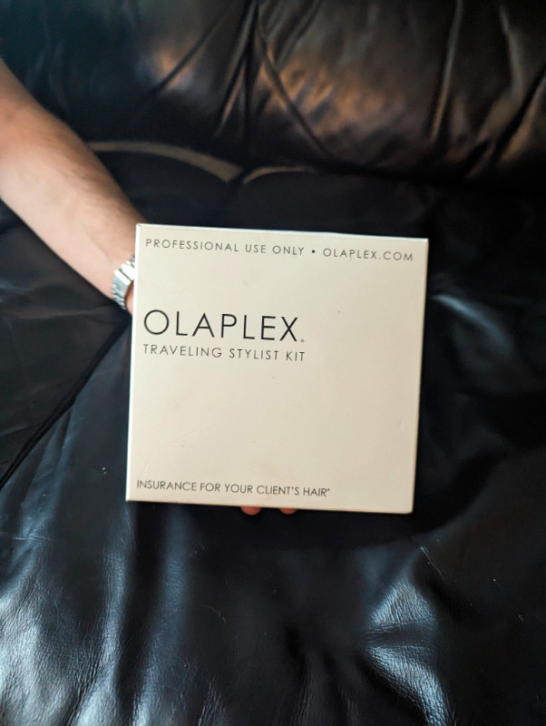 Olaplex Traveling Stylist Kit in Other in City of Toronto