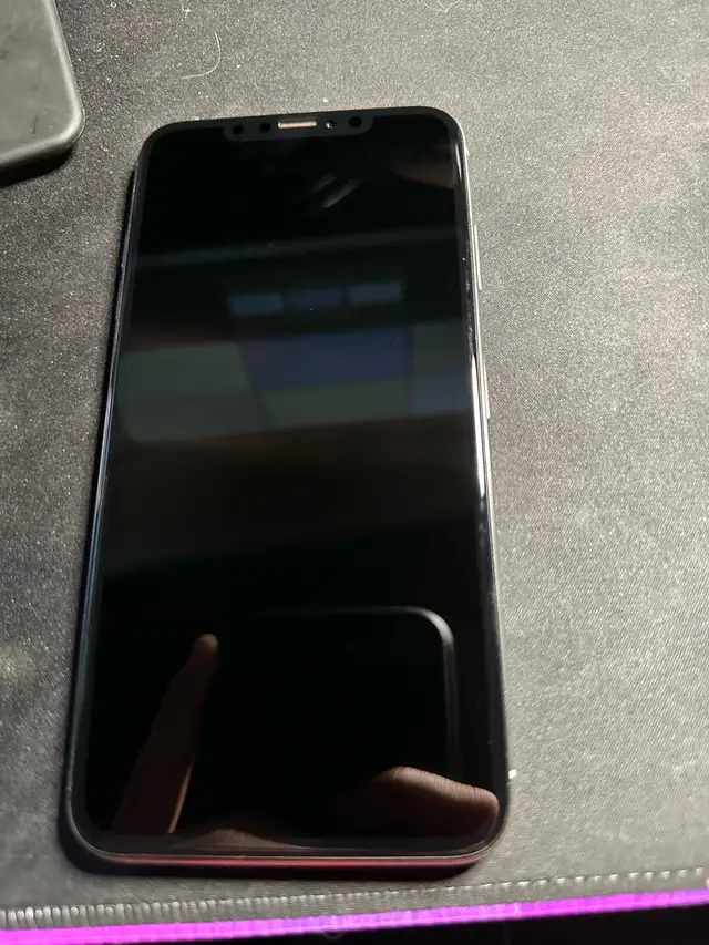 Iphone xs max 64gb 96% Health! in Cell Phones in Prince George - Image 2