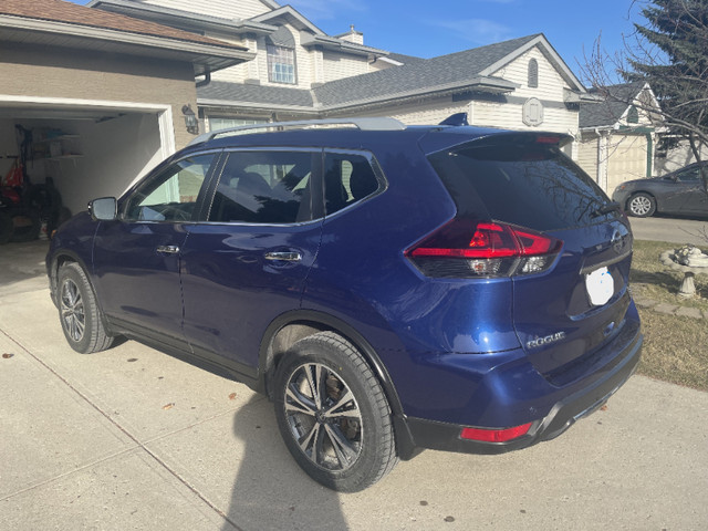 2019 NISSAN ROGUE SV | AWD | ONE OWNER | NO ACCIDENTS in Cars & Trucks in Calgary - Image 3