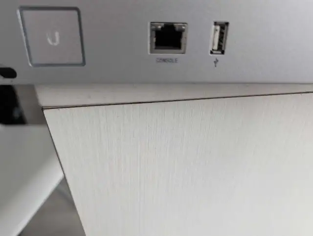 Ubiquiti Security Gateway Pro in Networking in City of Toronto - Image 4