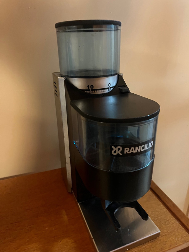 Rocky Rancillio Coffee Grinder with doser in Other in Yellowknife