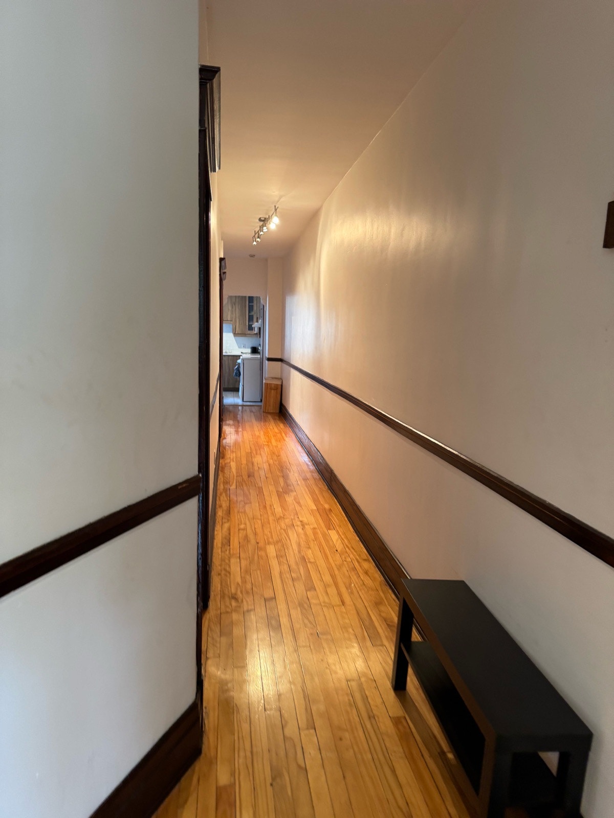 567 Rue Nicolet — photo 3
