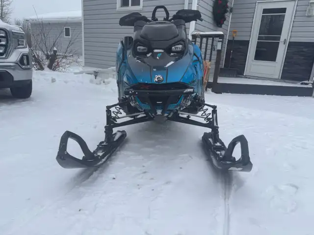 2023 summit expert 154 turbo  in Snowmobiles in St. Albert - Image 5