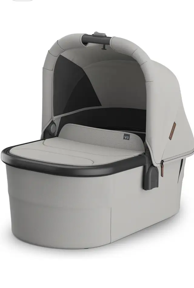 Bassinet for Vista/Cruz/Ridge stroller  in Strollers, Carriers & Car Seats in St. Catharines - Image 2