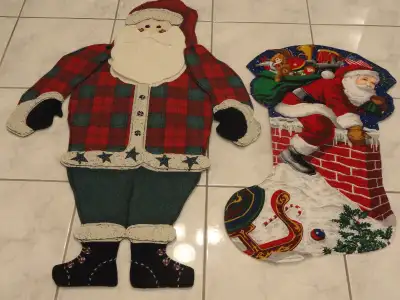 CHRISTMAS DECOR DOOR / WALL HANGINGS, View more