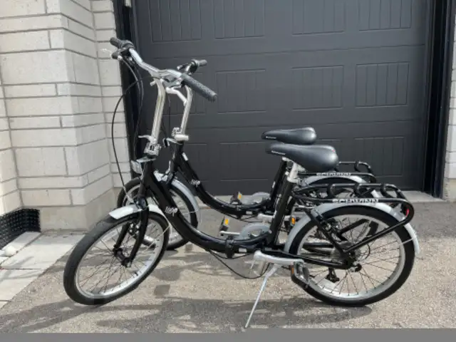 Schwinn Loop Adult Folding Bicycle, 20-Inch Wheels, 7-Speed in Cruiser, Commuter & Hybrid in Oakville / Halton Region - Image 7