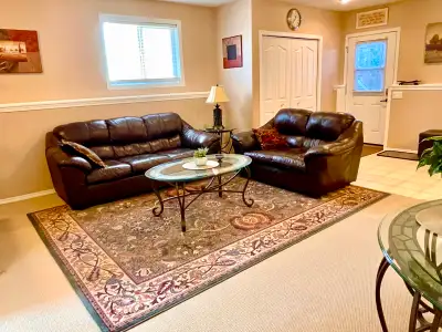 Attractive, comfortable & clean 2 bdrm fully furnished suite in Silverwood Heights area of Saskatoon...