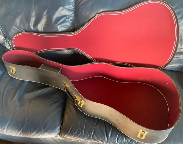GUITAR LIKE NEW WITH CASE, NEW STRINGS in Guitars in Strathcona County - Image 11