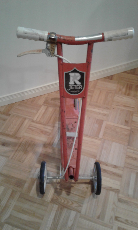 vintage Jeter kids scooter (1960s) in Toys & Games in Cambridge - Image 2