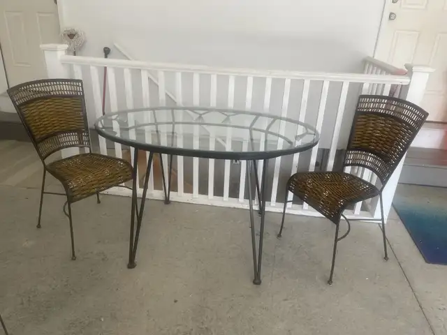 Wrought Iron Oval Glass Table/ 2 Chairs Patio/Kitchen in Patio & Garden Furniture in Owen Sound - Image 2