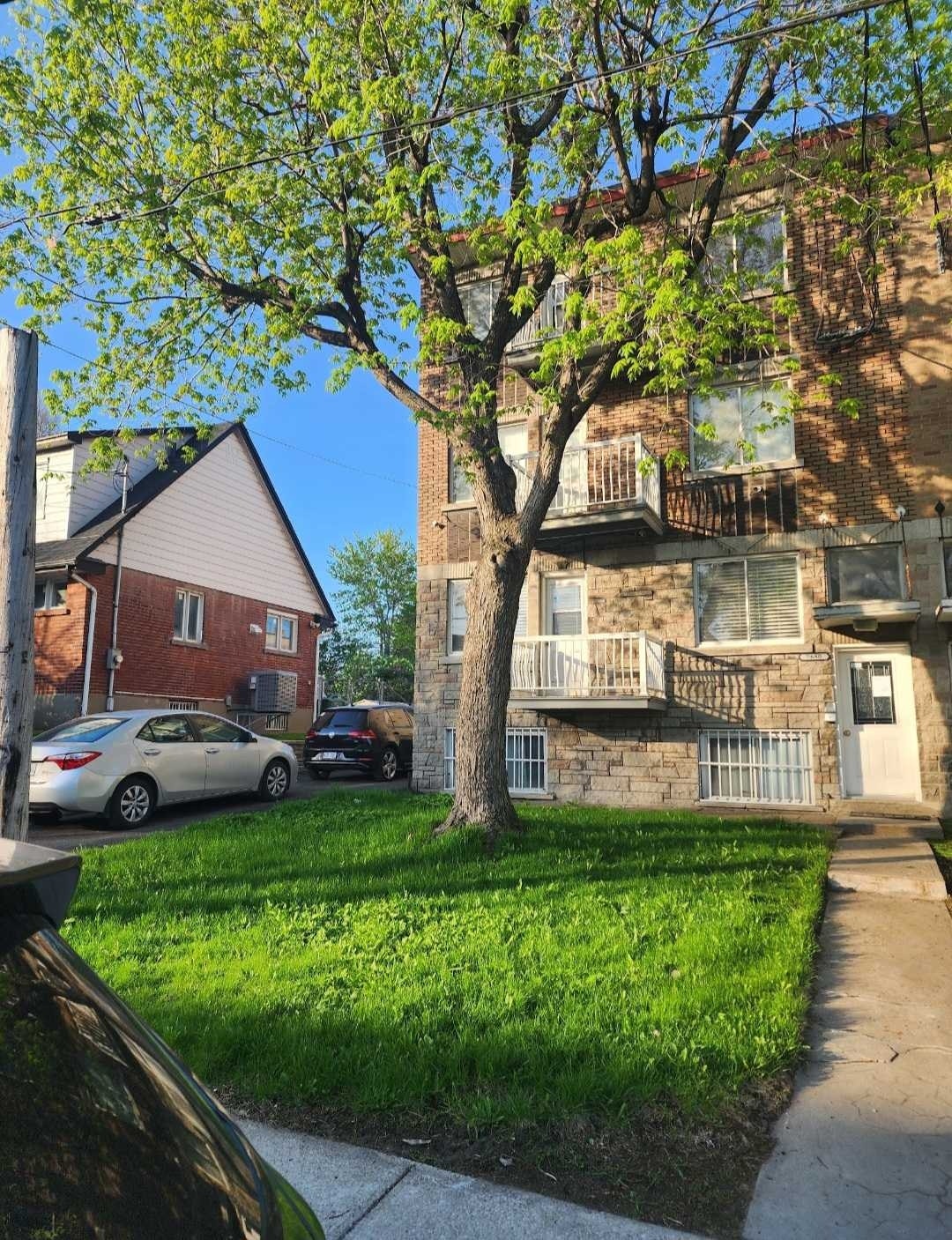 6e Av. — photo 1