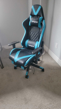 Gaming Chair - Mint Condition