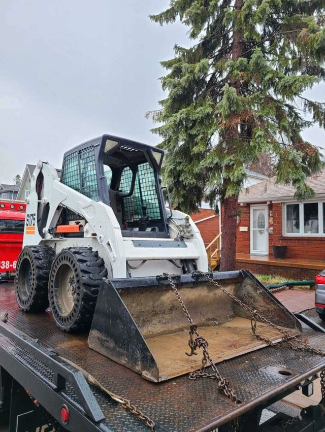 BOBCAT SKYJACK TOW SERVICES FLATBED  in Other in Oshawa / Durham Region