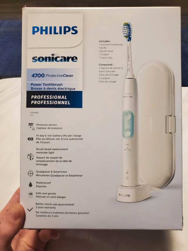 Phillips Sonicare 4700 Electric Toothbrush in Health & Special Needs in Stratford - Image 2