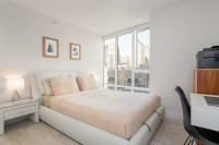  Your Dream Bedroom Awaits at 905 Cambie Street! 