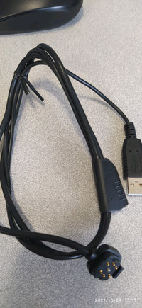 Magellan eXplorist 210, 400, 500 & 600 GPS USB cable - NEW 

