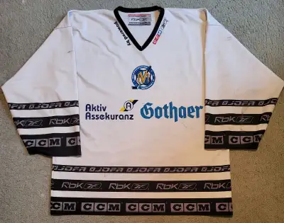 CCM REEBOK PRACTICE WORN EISHOCKEYCLUB EHC MUNCHEN JERSEY, View more