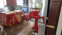 Cast Iron Manual Grain Mill