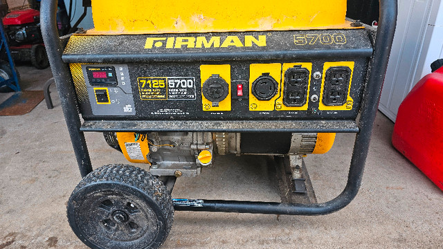 5700 WATT FIRMAN (CHAMPION) PORTABLE GAS GENERATOR in Power Tools in Hamilton