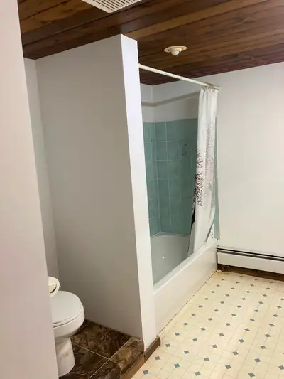 Apartment is above Takhini Gas Station on the North Klondike Highway. Distance from town about 25km....