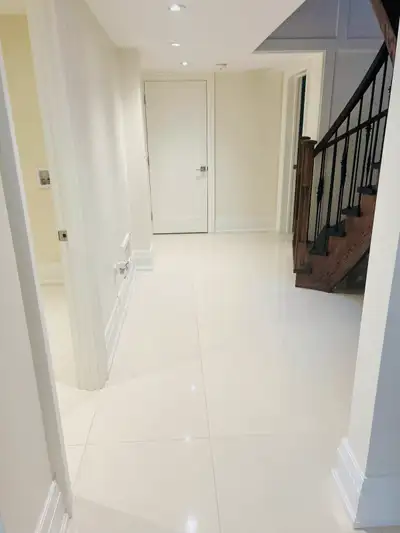 Walkout Basement in a quiet neighborhood and beautiful hous