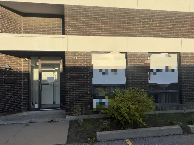 Commercial Warehouse for Rent – North York, 2000 Sq Ft, Office,  in Commercial & Office Space for Rent in City of Toronto - Image 2