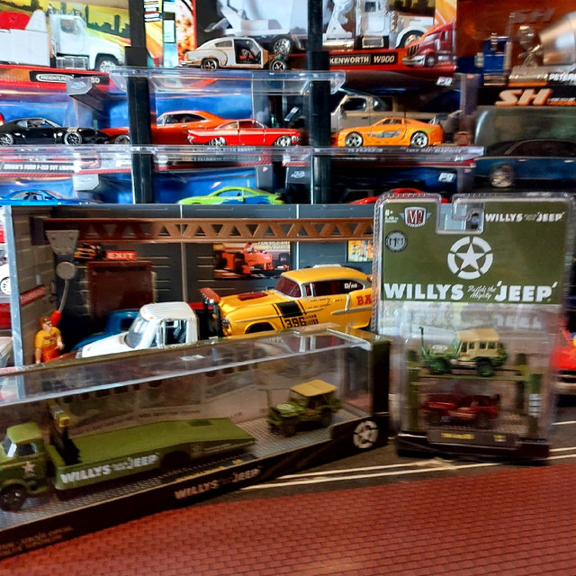 DIECAST CARS & TRUCKS 1:64 JEEP  in Toys & Games in Hamilton - Image 4