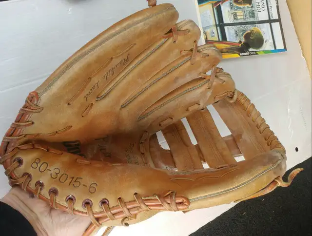 Gants de hockey, baseball, soccer, etc in Hockey in Longueuil / South Shore - Image 11