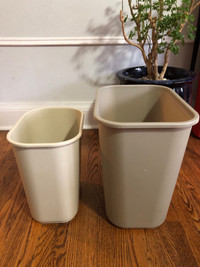 Wastebasket $15 for 2pieces