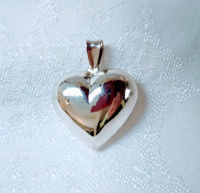 NEW Sterling Silver Puffed Heart Pendant