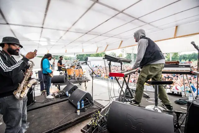 Looking for a sub keyboard player for a gig  in Artists & Musicians in City of Toronto - Image 2