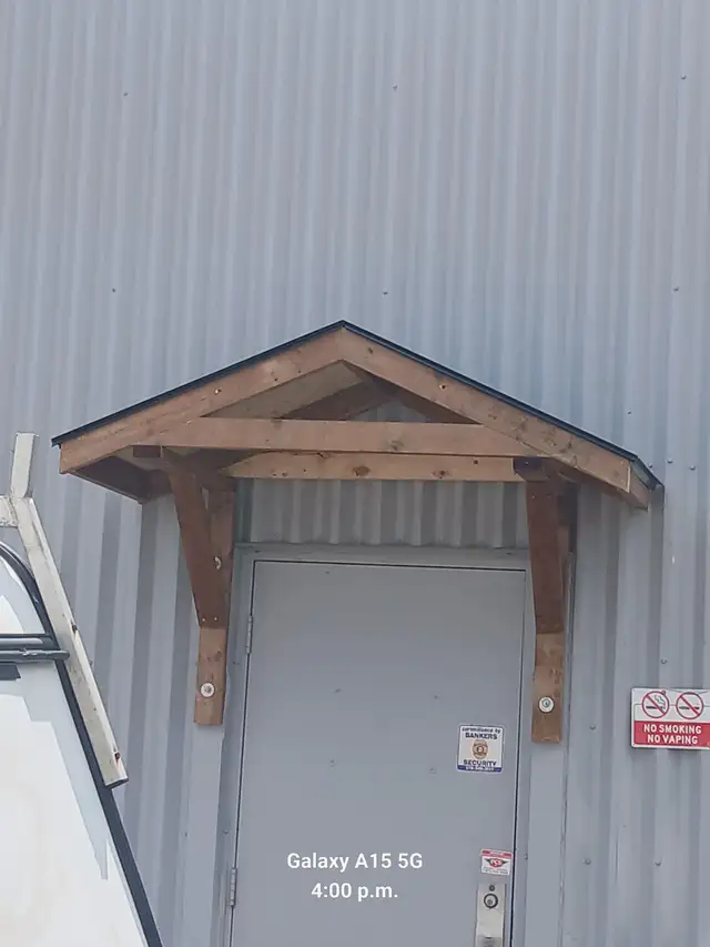 Im looking for Maintenance work at aRetirement Community or simi in Construction & Trades in Cambridge - Image 3