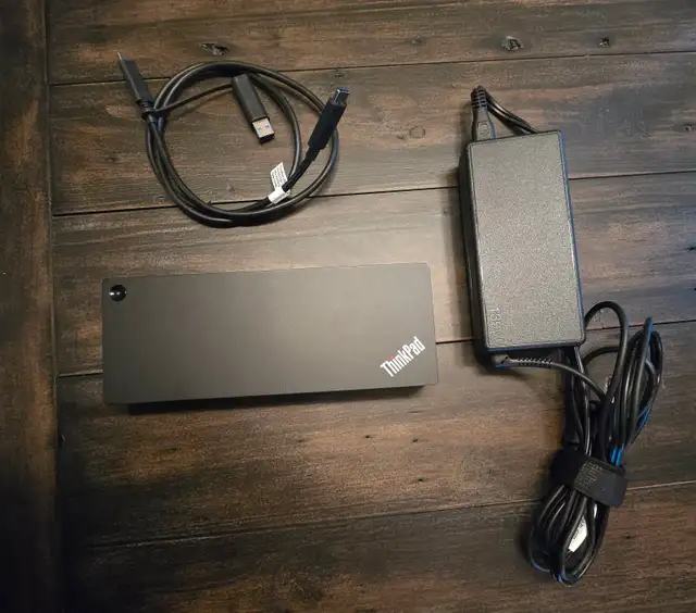 Laptop Hybrid Docking Station -universal in Laptop Accessories in City of Toronto - Image 4