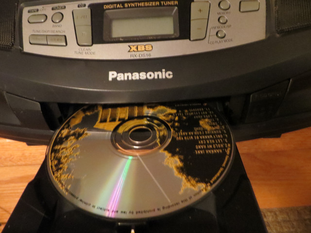 PANASONIC STEREO BOOMBOX - CD/TAPE/RADIO in Stereo Systems & Home Theatre in Kitchener / Waterloo - Image 4