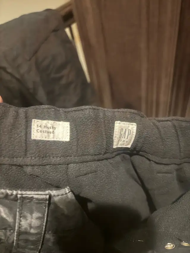 Gap Snow Pants in Kids & Youth in Edmonton - Image 3