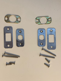 Assorted doorknob hardware