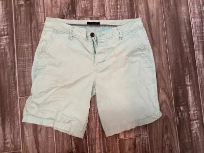 Men’s Size 33 Shorts, View more
