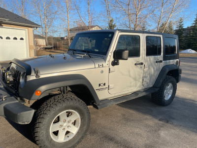 2007 Jeep Wrangler Unlimited JK - Low Kilometres 