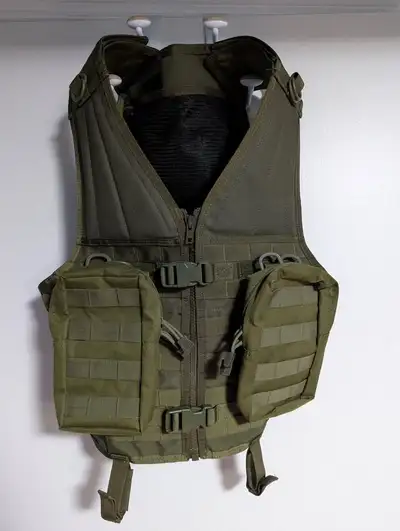Condor Vest with Modular Pouches - Green, View more