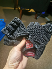 Medium Sports Gloves