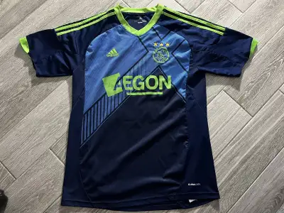 Authentic 2012-13 Adidas Ajax Amsterdam Soccer Jersey , View more