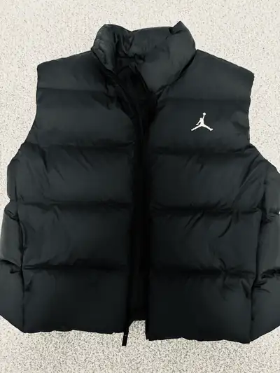 Air Jordan Vest Medium/Black, View more
