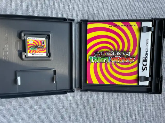 Mario & Luigi Partners In Time (DS) in Nintendo DS in City of Montréal - Image 3