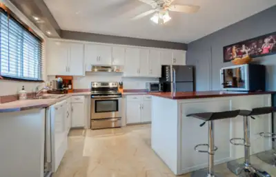 4 1/2 duplex for rent, Ville-Émard, MTL PETS ALLOWED, View more