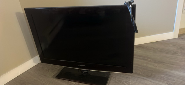 Samsung television receiver monitor in General Electronics in Kelowna